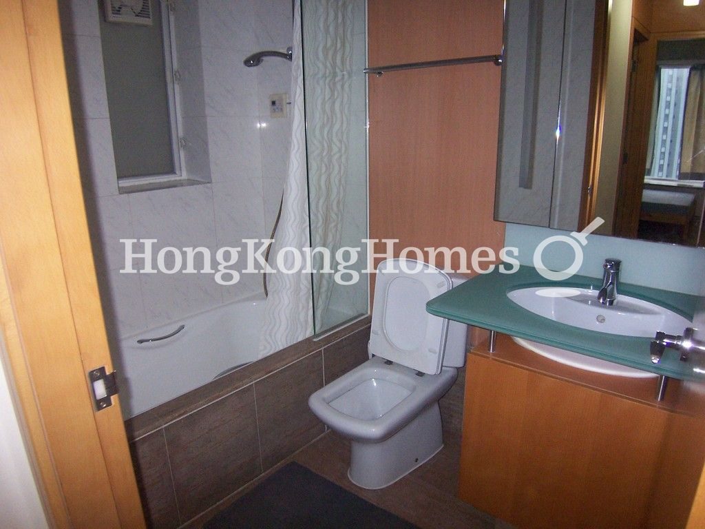 Guest Bathroom — 逸濤灣 - 02座, 夏池軒，筲箕灣