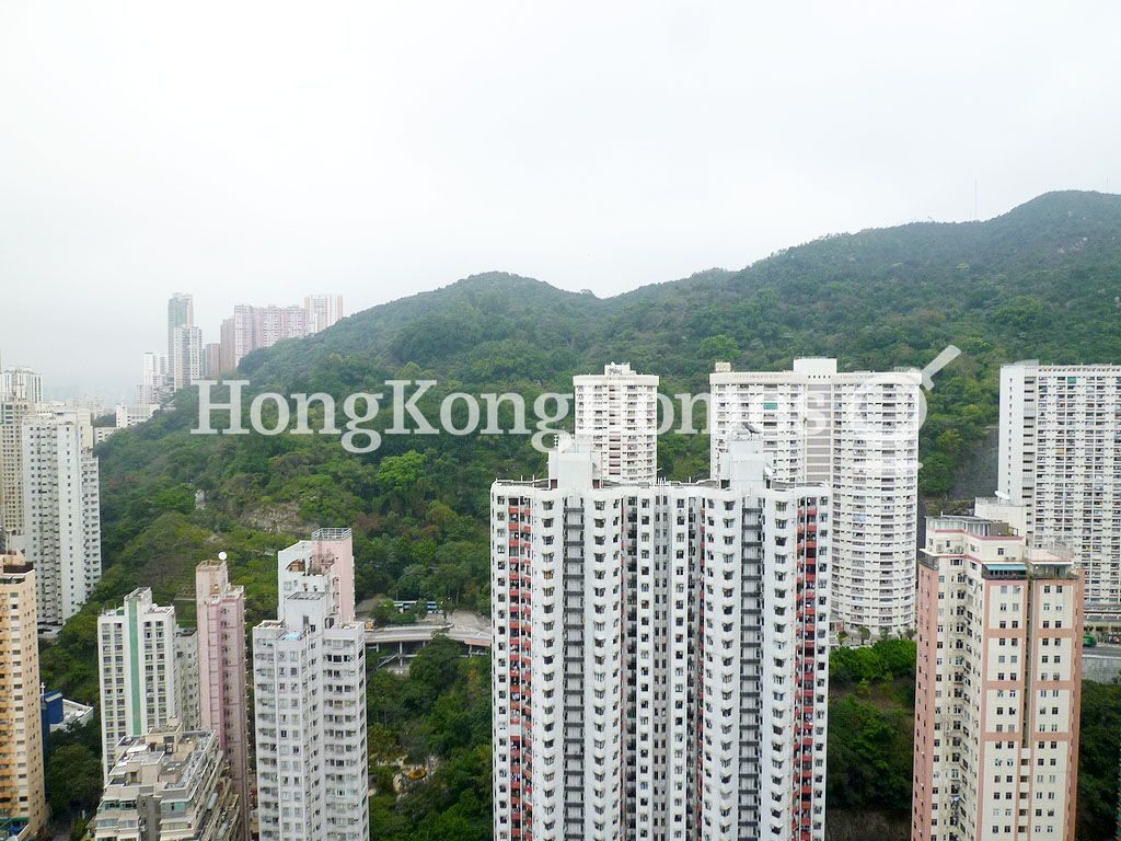 View from Master Bedroom — 尚巒，銅鑼灣