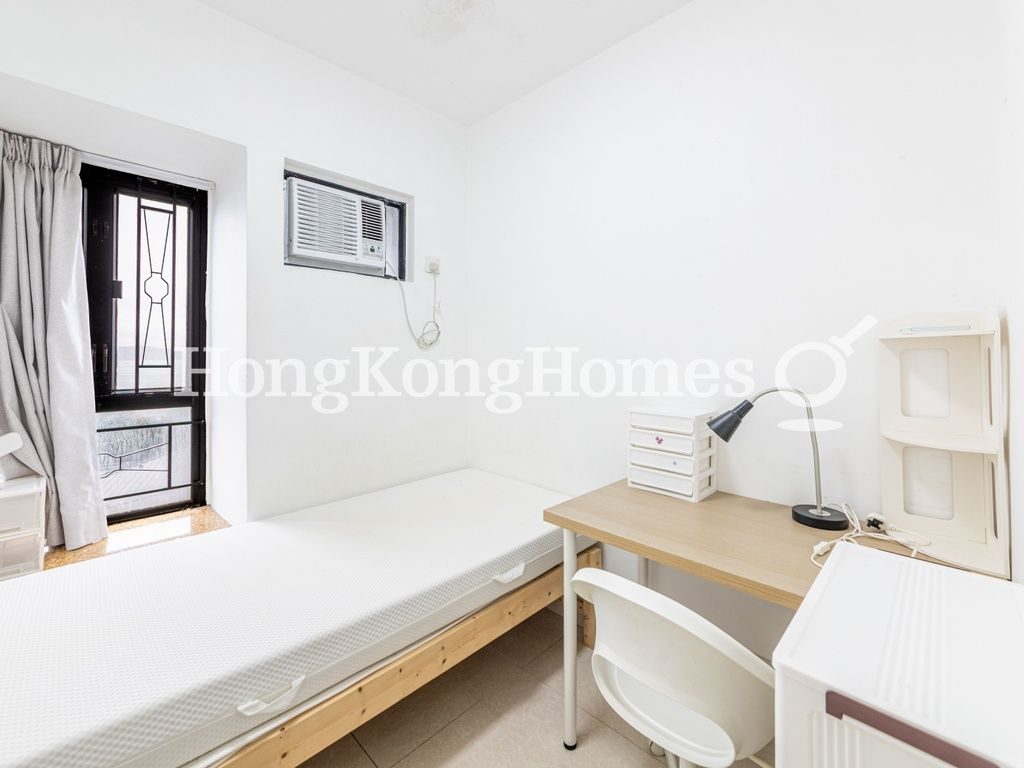 Third Bedroom — 益豐花園A座，西環堅尼地城