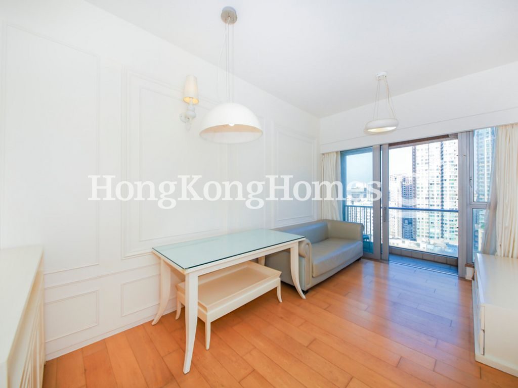 Living and Dining Room — Mount East, North Point