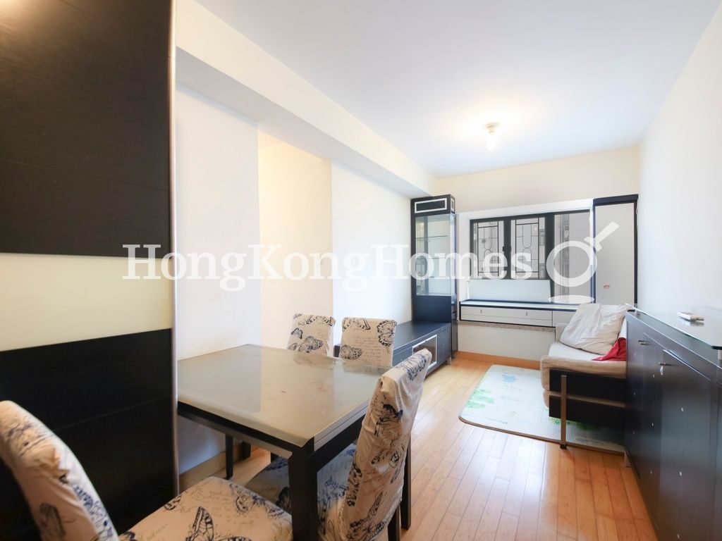 Living and Dining Room — Queen's Terrace - Tower 02, Sheung Wan