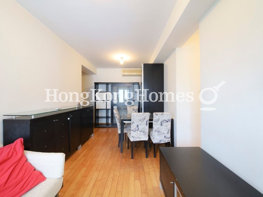 Living and Dining Room — Queen's Terrace - Tower 02, Sheung Wan