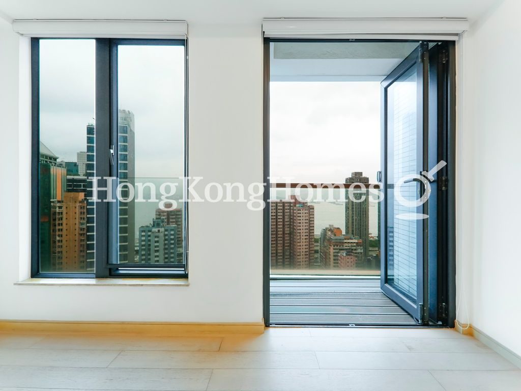 Balcony off Living and Dining Room — 懿山，西營盤