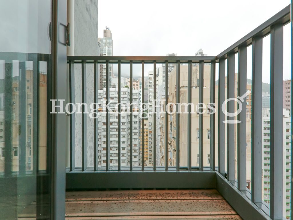 Balcony off Bedroom — 懿山，西營盤
