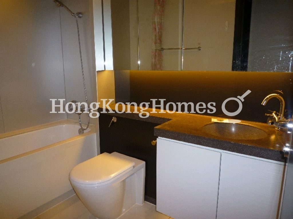 Guest Bathroom — 凱譽，尖沙咀
