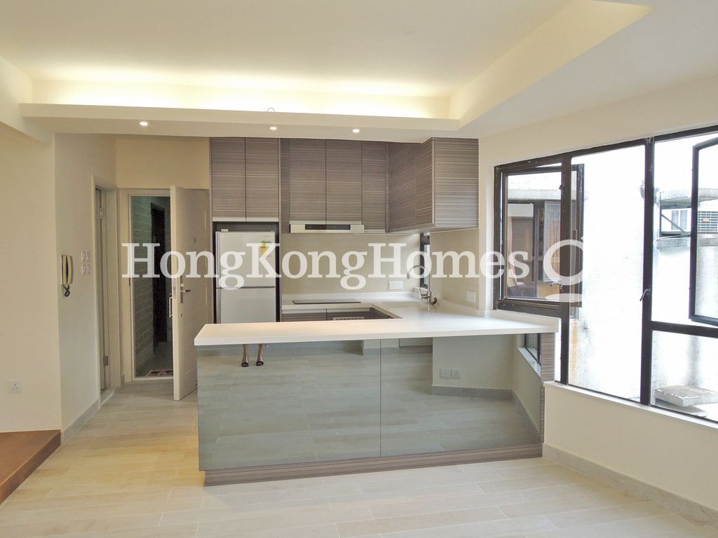 Open Kitchen — Hongway Garden - Tower A, Sheung Wan