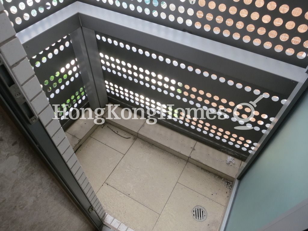 Balcony off Dining Room — 形品，北角