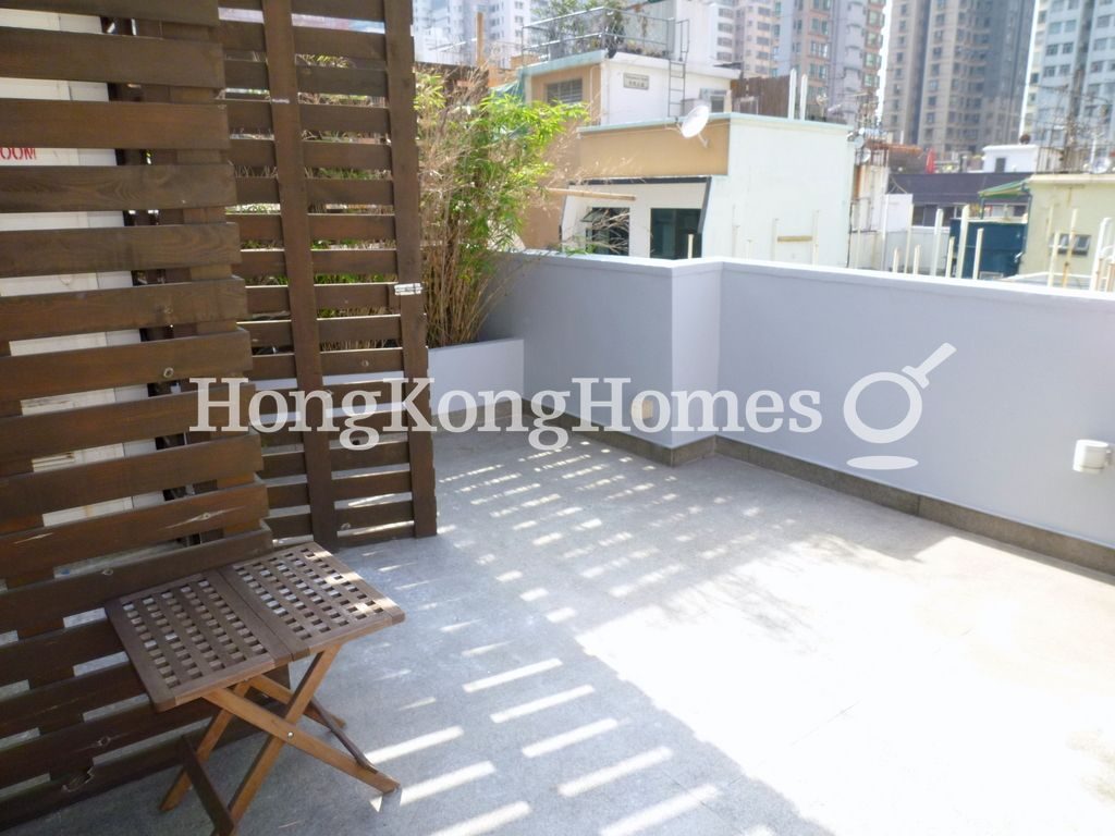 Private Roof Terrace — 東街，上環