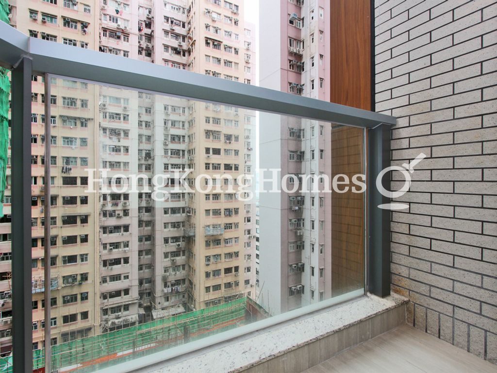 Balcony off Living and Dining Room — TownPlace Kennedy Town，西環堅尼地城