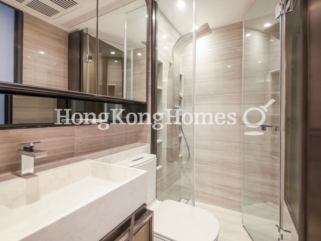 Bathroom — TownPlace SOHO, Mid-levels West
