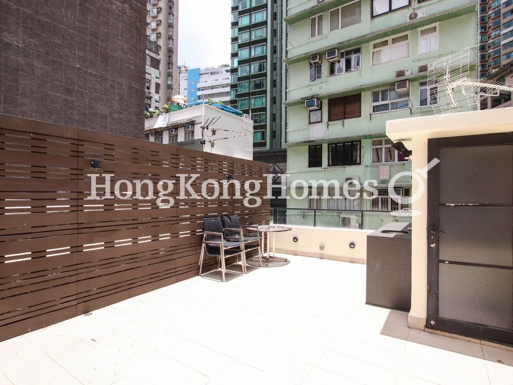 Private Roof Terrace — 月街 11號，灣仔
