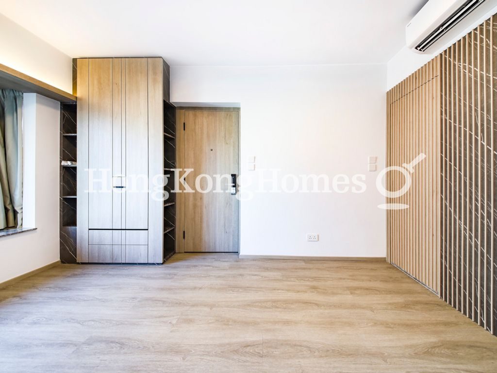 Living and Dining Room — Peach Blossom, Mid-levels West