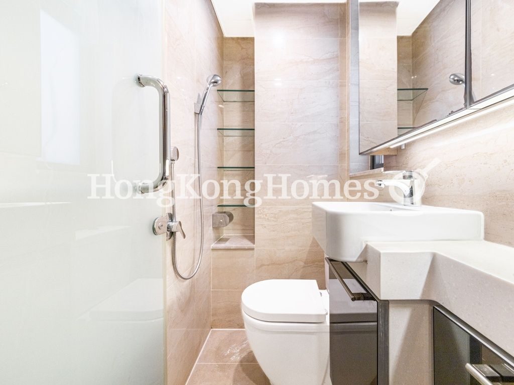 Master Bathroom — No. 18 Catchick Street, Western / Kennedy Town