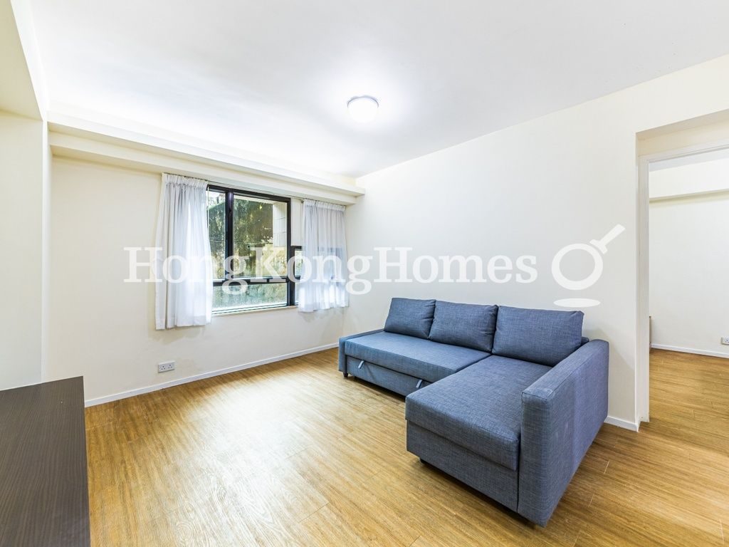 Living Area — 蟠龍苑 - 第01座，跑馬地