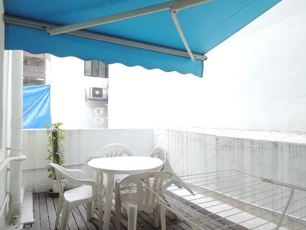 Private Terrace — Winning House, Central