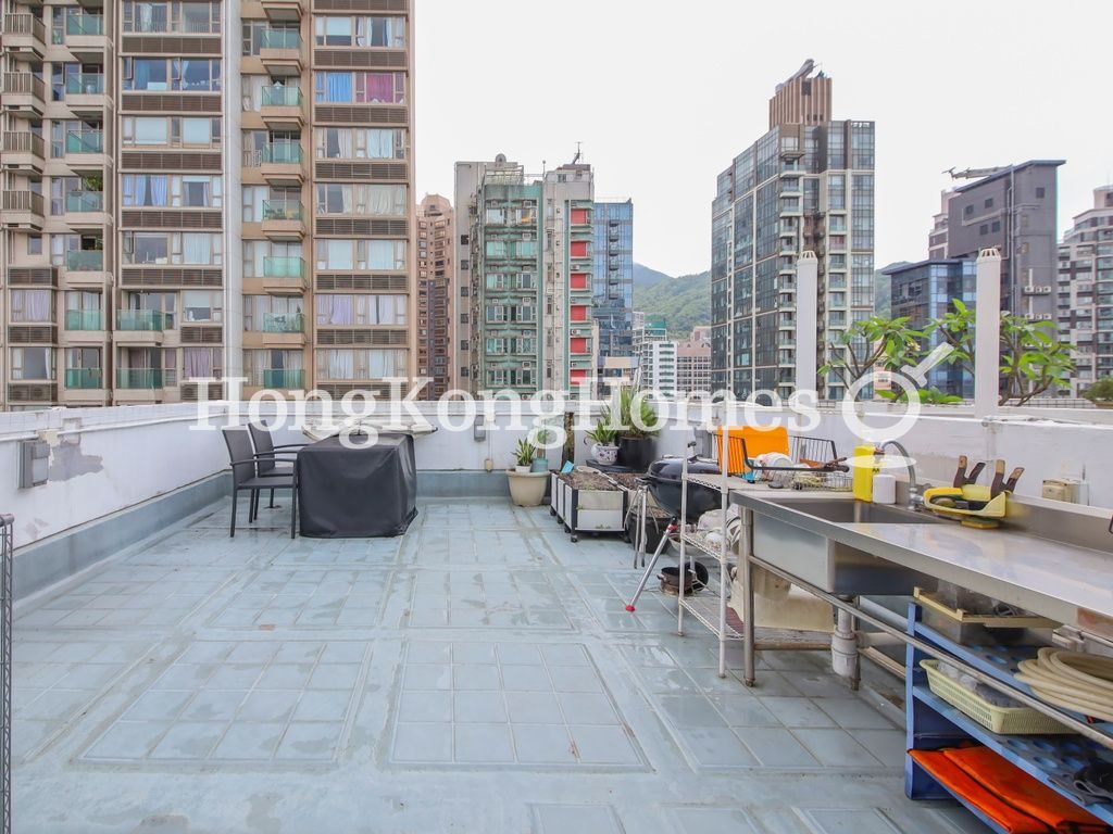 Private Roof Terrace — 怡豐閣，西營盤