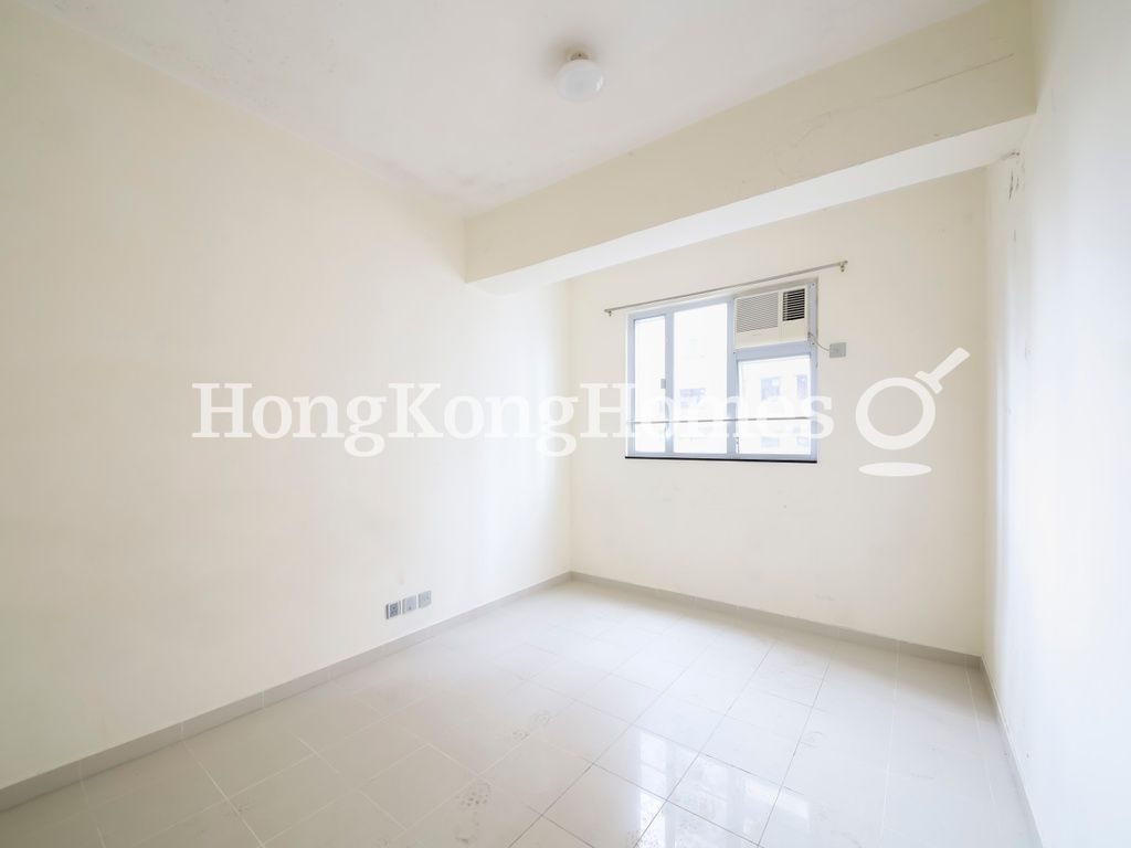 Master Bedroom — Bonanza Court, Mid-levels West
