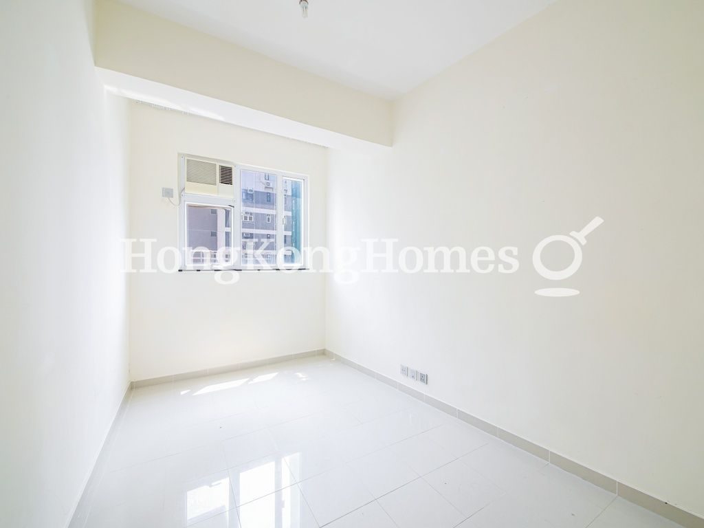 Third Bedroom — Bonanza Court, Mid-levels West