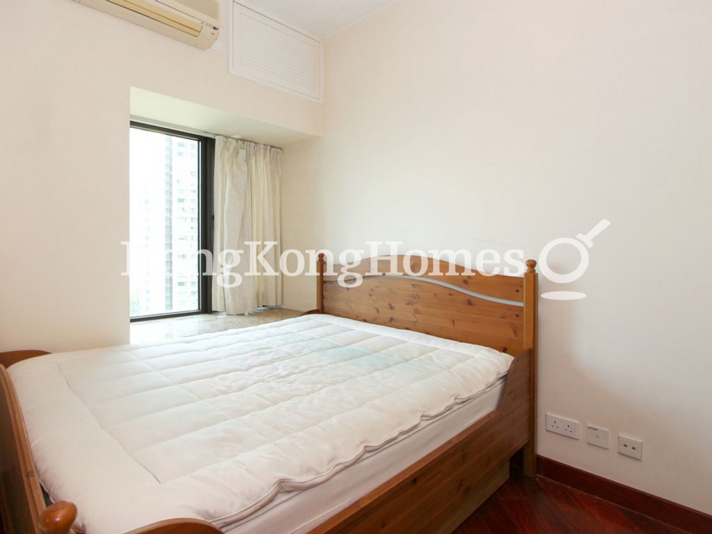 Master Bedroom — The Arch - Block 1A (Sun Tower), Tsim Sha Tsui