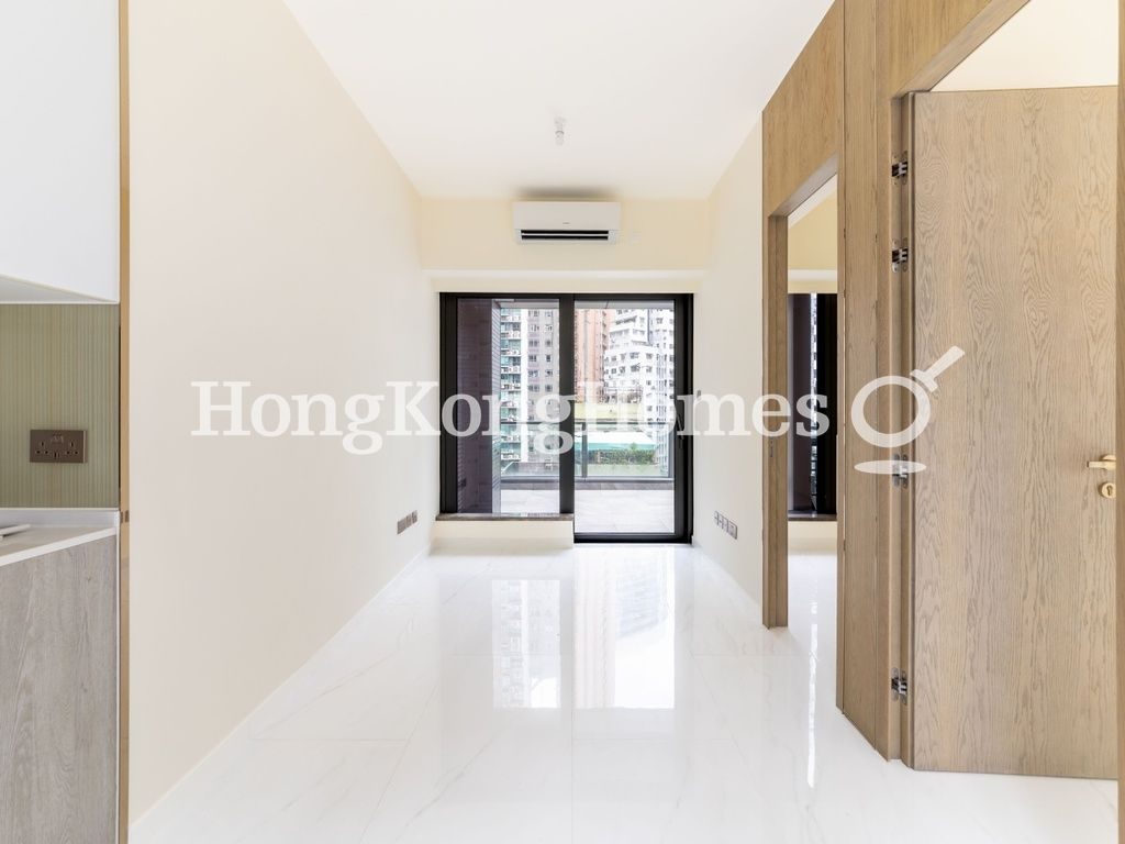 Living and Dining Room — The Queens, Sai Ying Pun