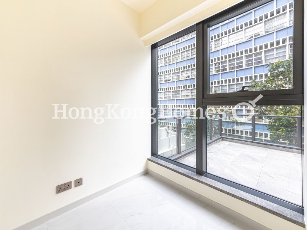 Master Bedroom — The Queens, Sai Ying Pun