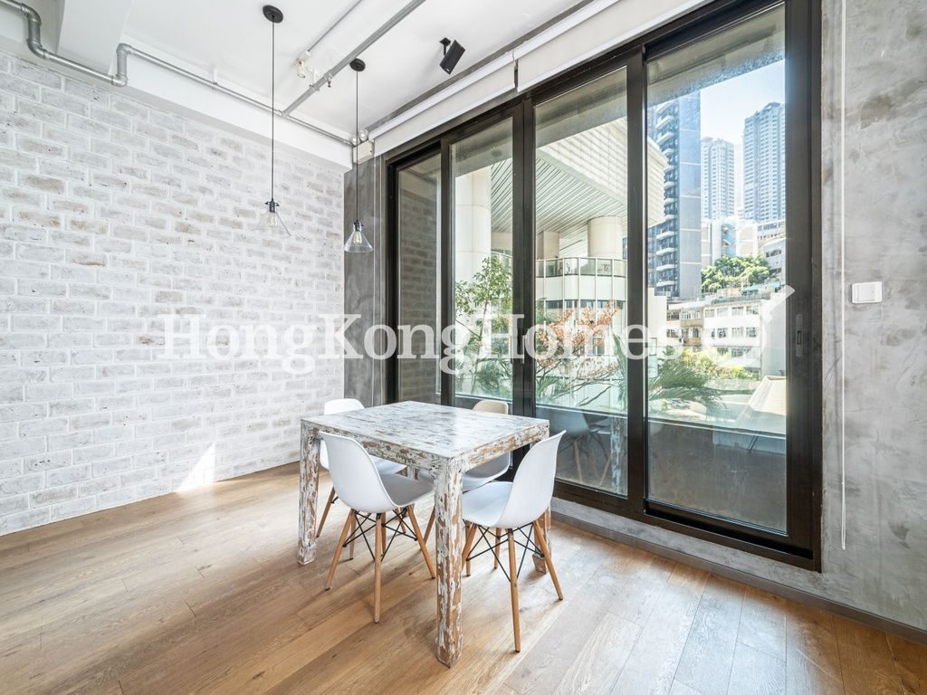 Living and Dining Room — Augury 130, Sai Ying Pun