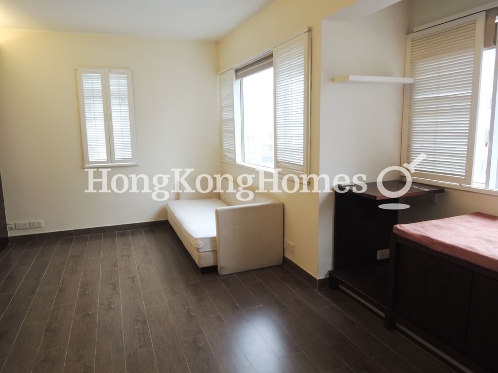 Living and Dining Room — Elegant Court, Happy Valley