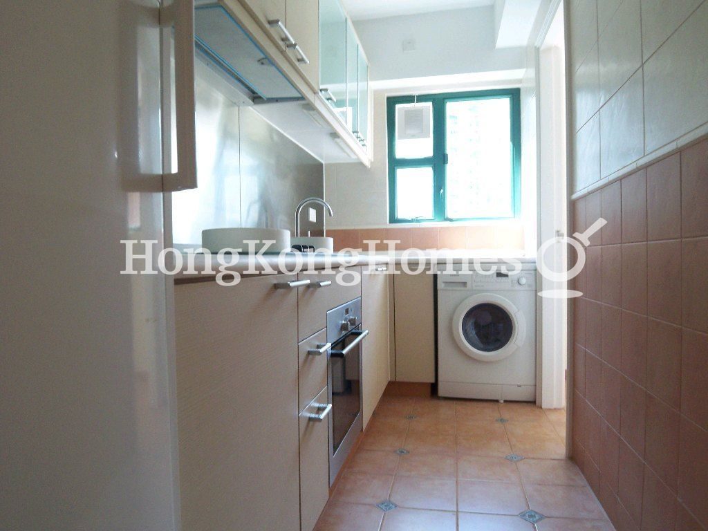 Guest Bathroom — 愉景灣 13 期 -  尚堤 - 第05座 - 翠蘆，愉景灣