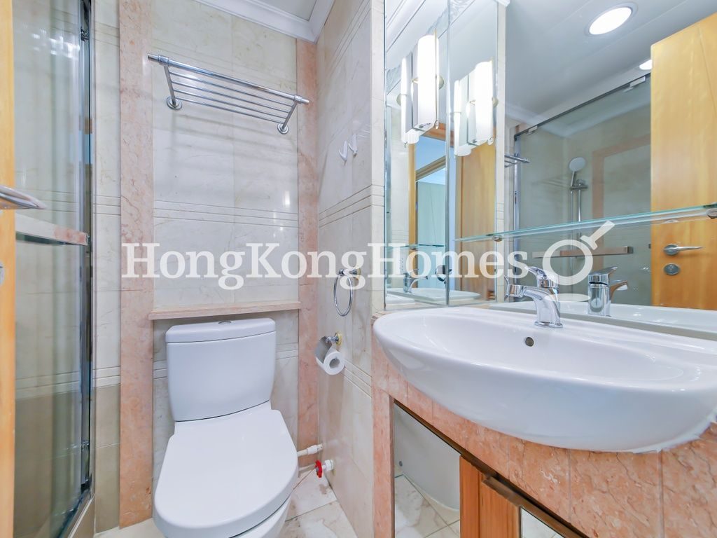 Guest Bathroom — 匯星壹號，灣仔