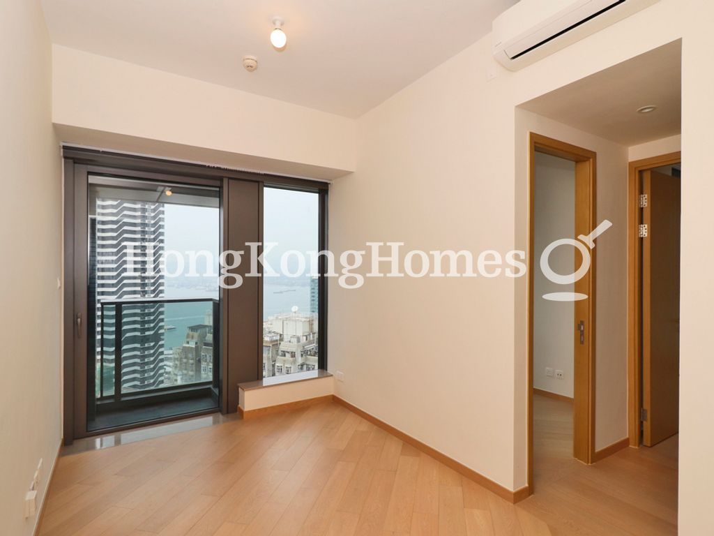 Living and Dining Room — Novum West - Tower 1, Western / Kennedy Town
