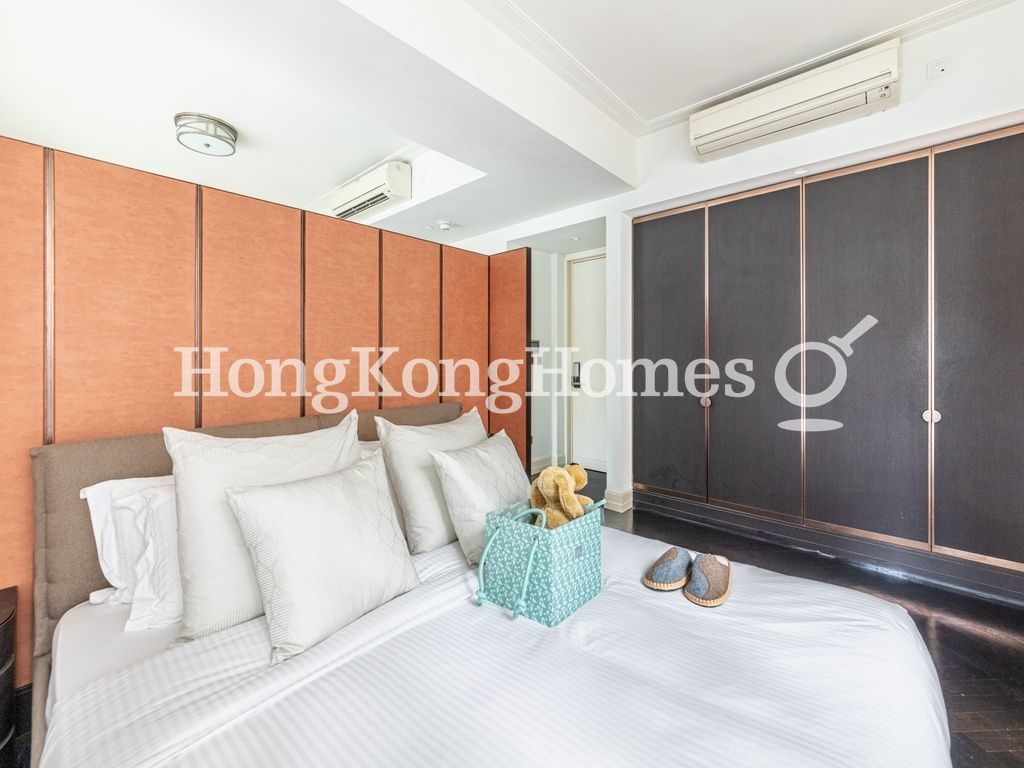 Sleeping Area — Castle One，西半山