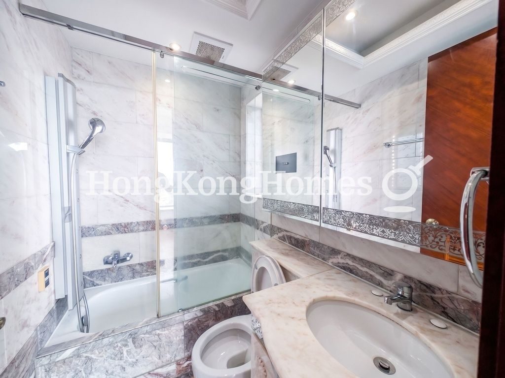 Guest Bathroom — The Coronation - Tower 1, Yau Ma Tei