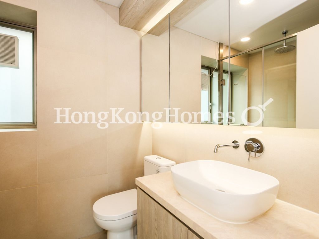 浴室 — 尚翹峰 1 座，灣仔