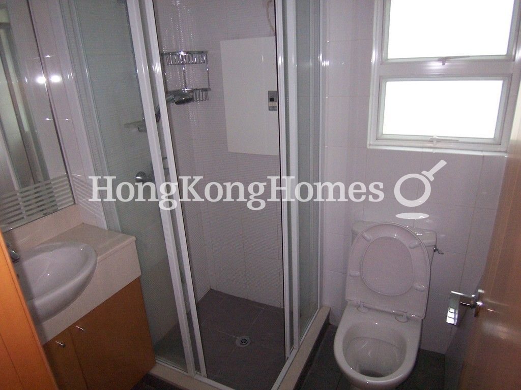Master Bathroom — 莊士明德軒，西半山