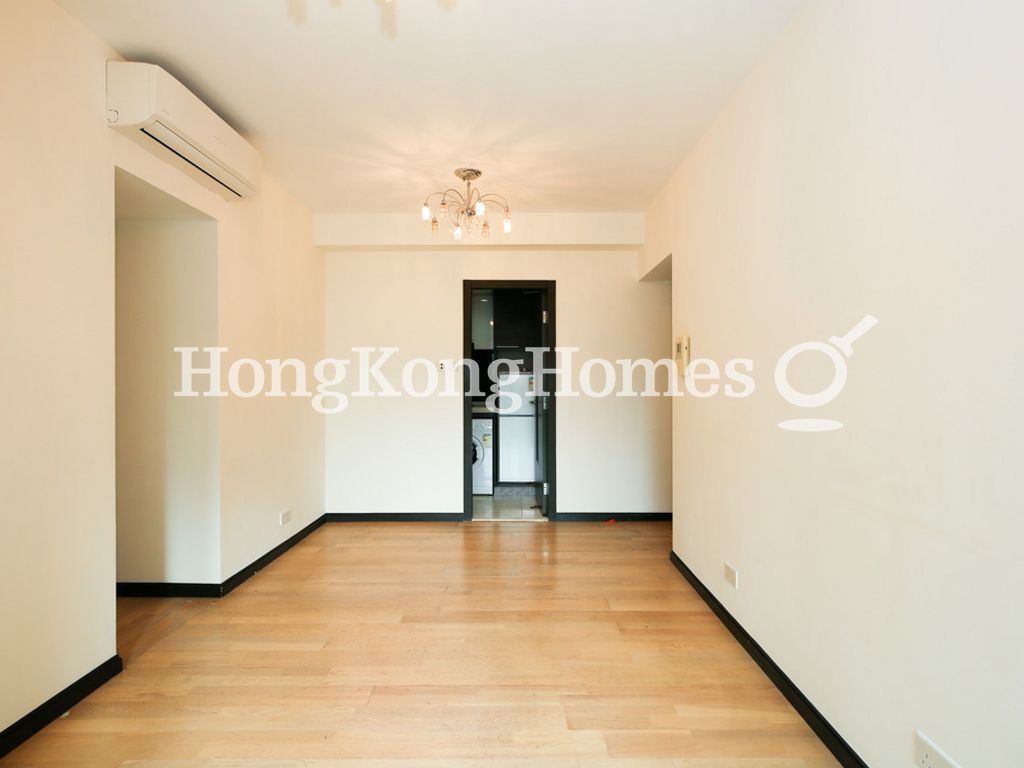 Living and Dining Room — Centre Place, Sai Ying Pun
