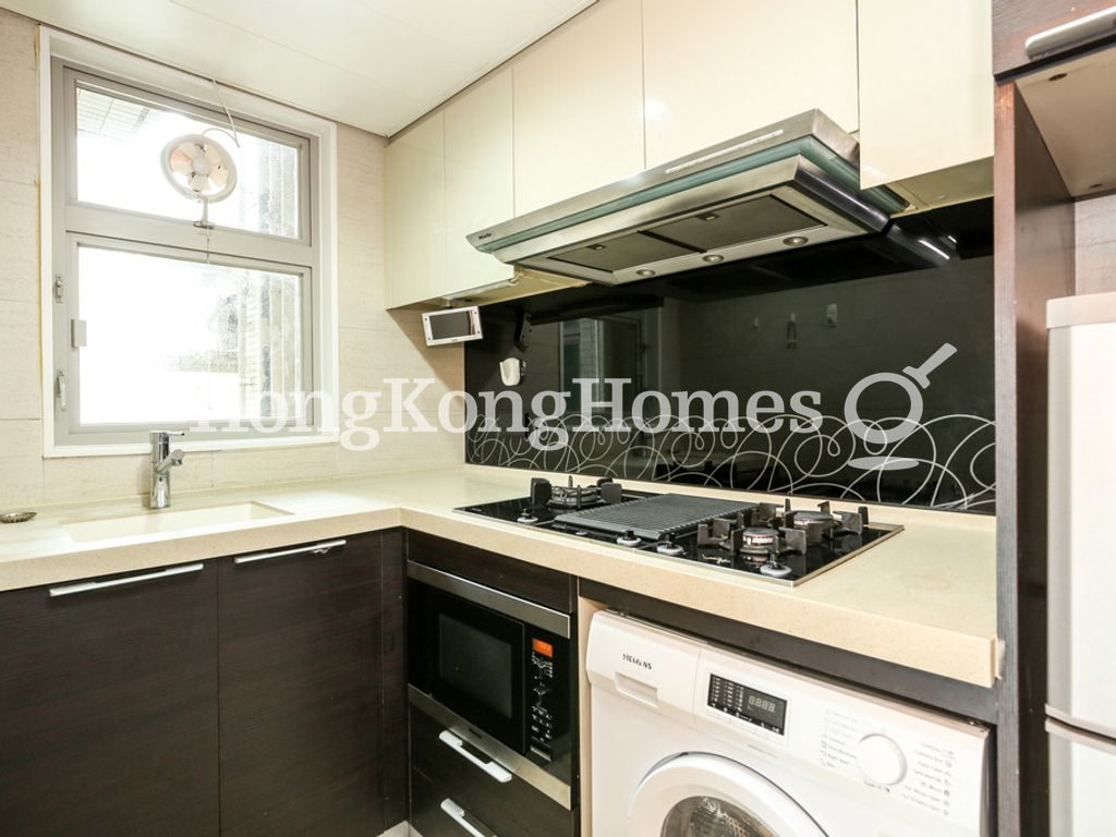 Kitchen — Centre Place, Sai Ying Pun