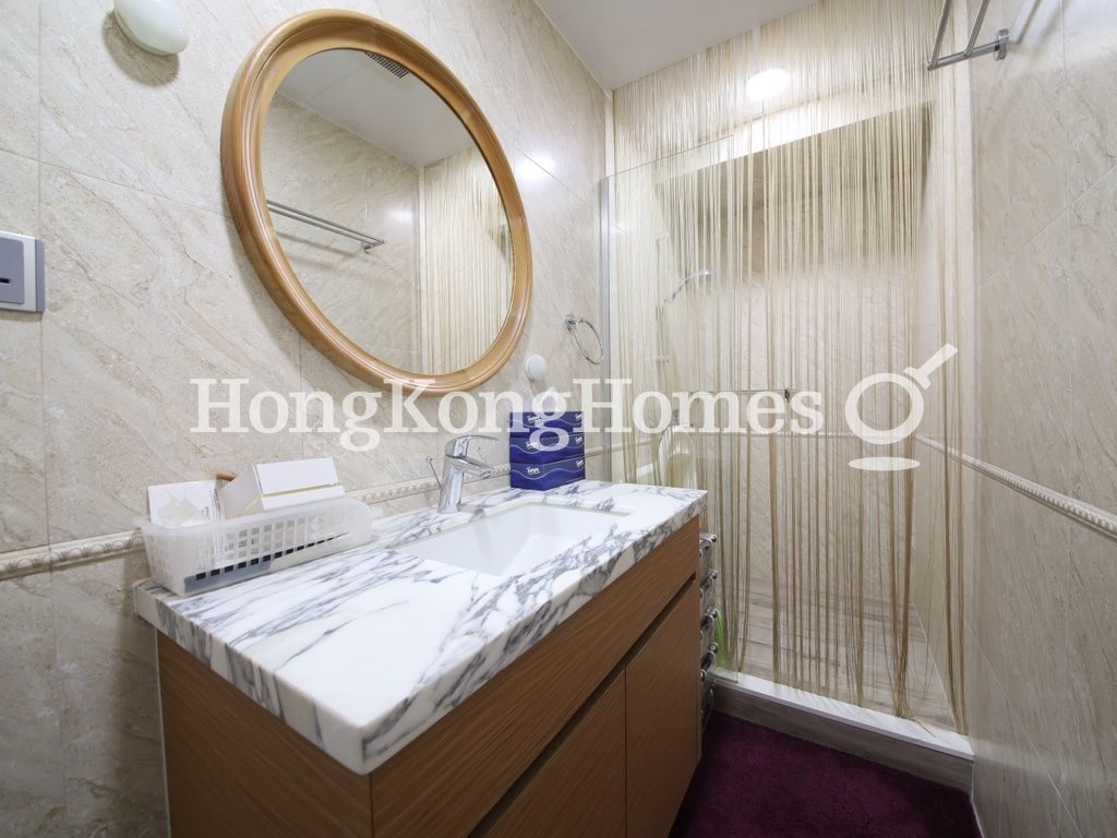 Master Bathroom — 家樂園，西半山