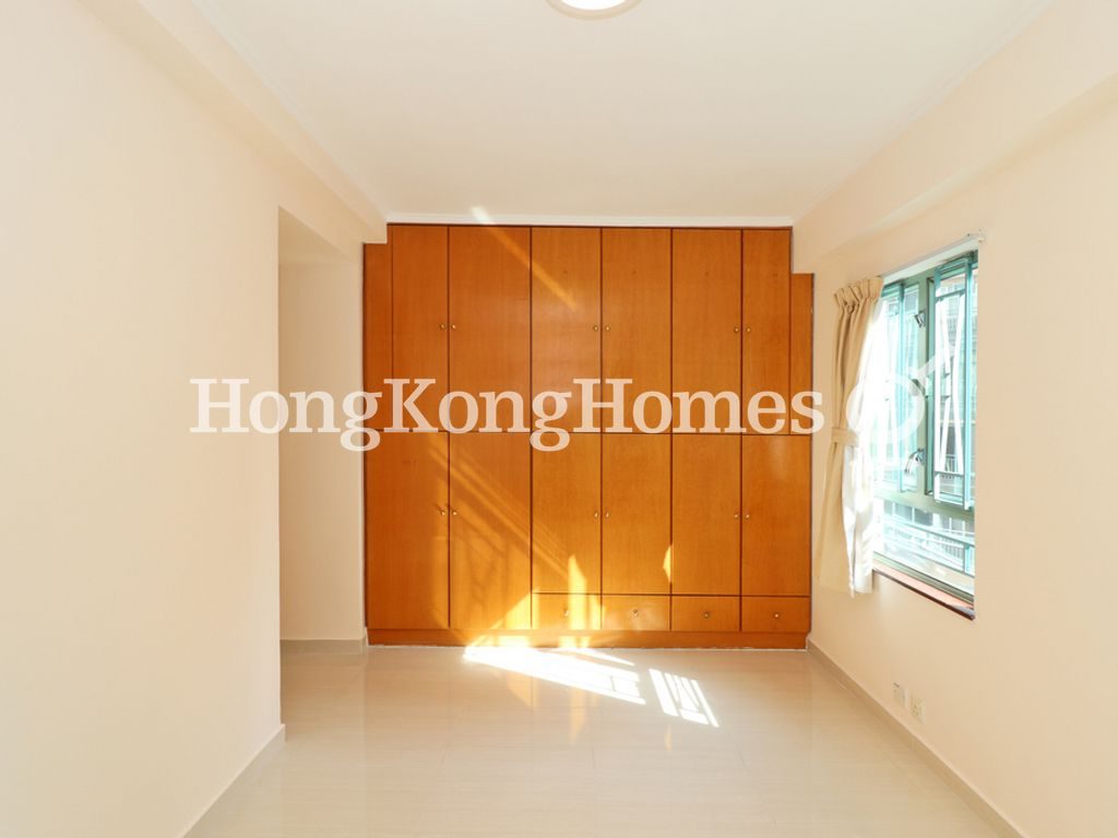 photo 5 — Goldwin Heights, Mid-levels West