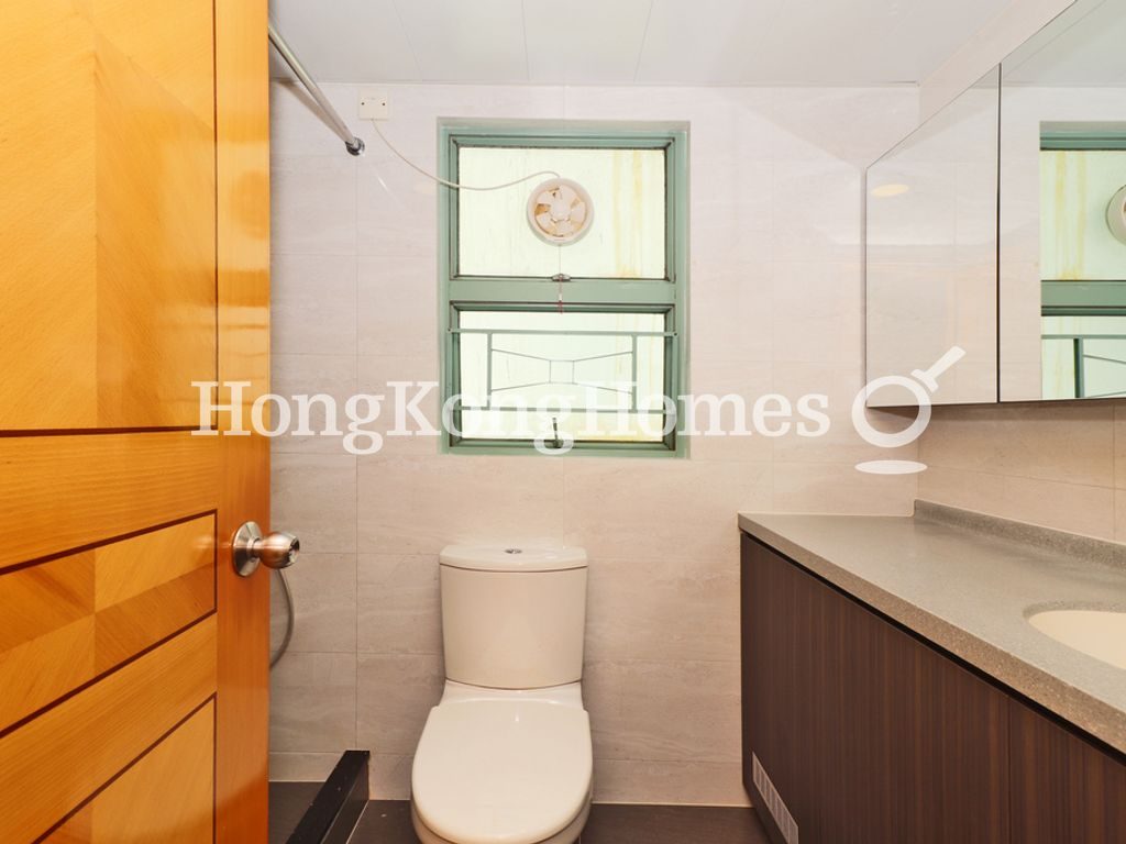 photo 6 — Goldwin Heights, Mid-levels West