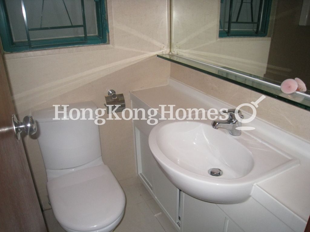 Guest Bathroom — 采怡閣，銅鑼灣