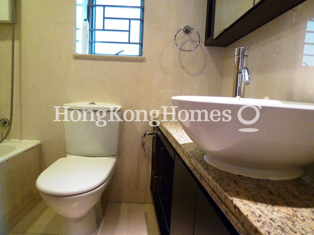 Master Bathroom — 尚翹峰 2 座，灣仔