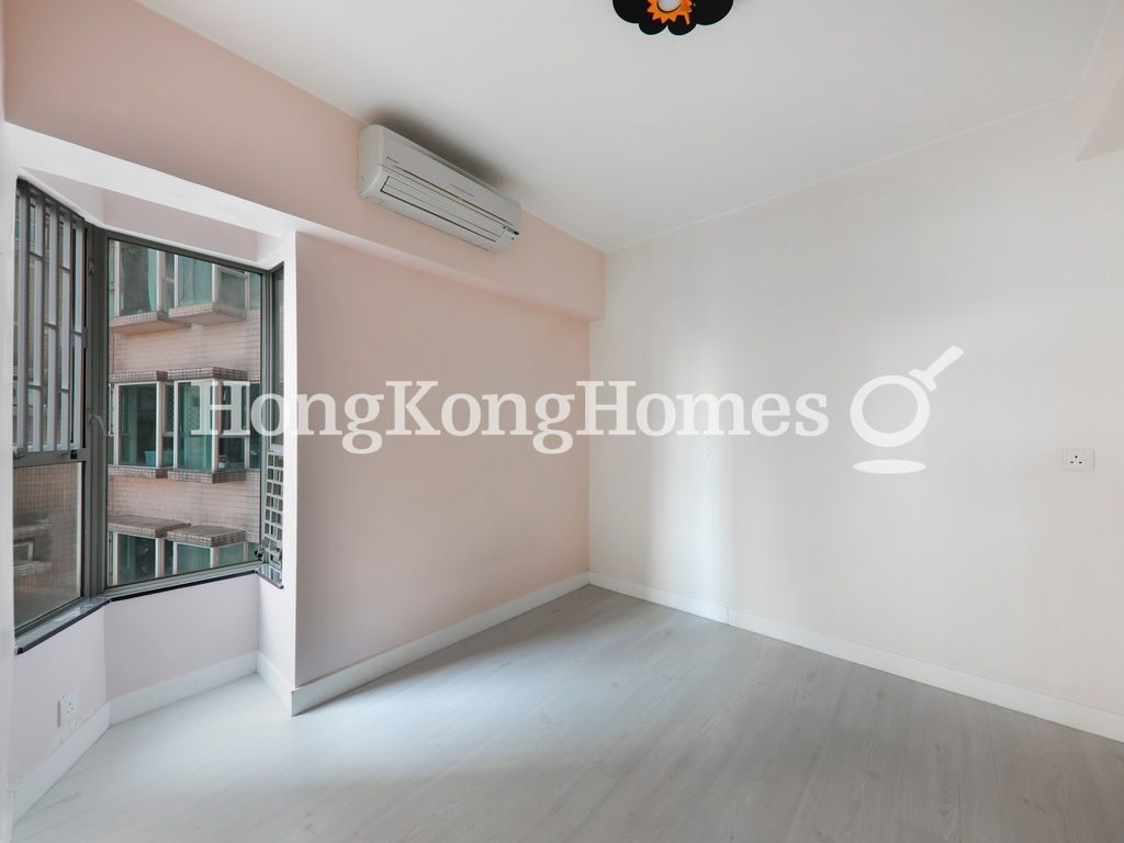 Third Bedroom — 寶馬山花園 06座，北角半山