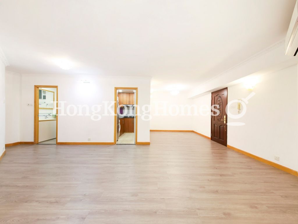 Living and Dining Room — Taikoo Shing - Begonia Mansion, Taikoo Shing
