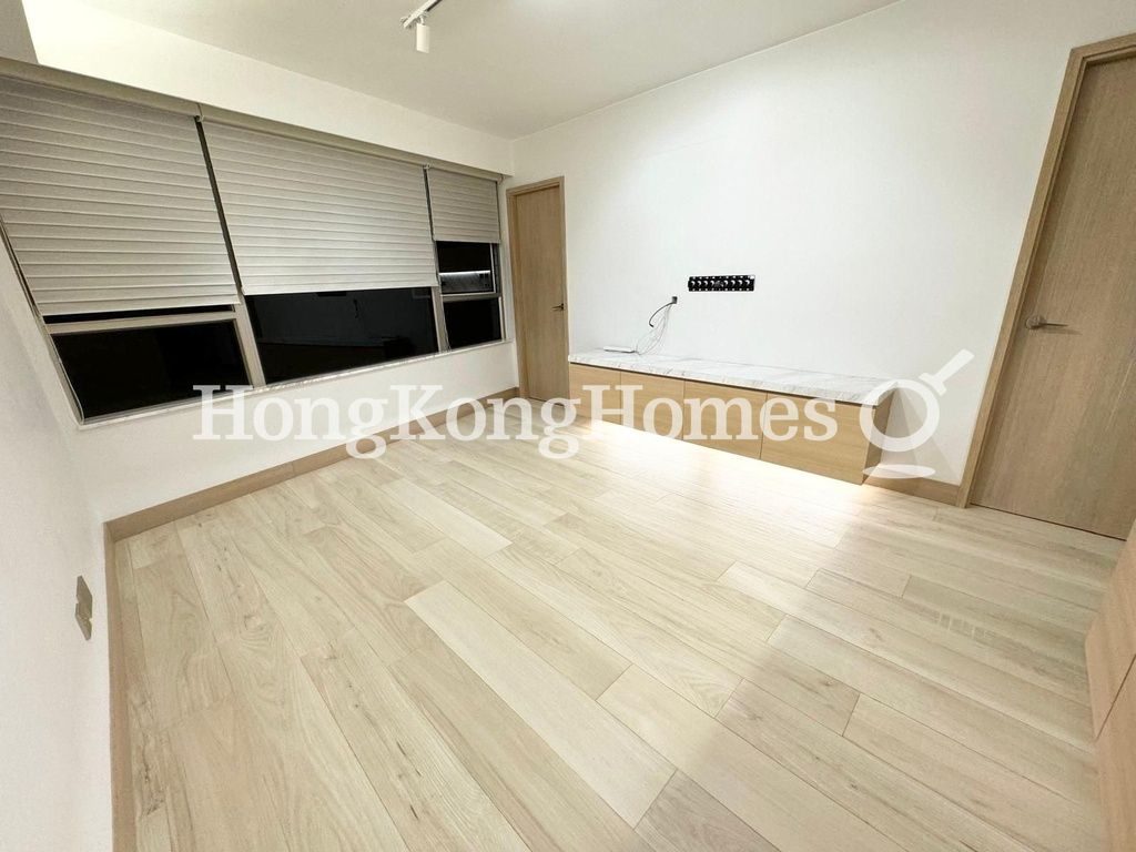Living and Dining Room — The Notting Hill, Mid-levels East