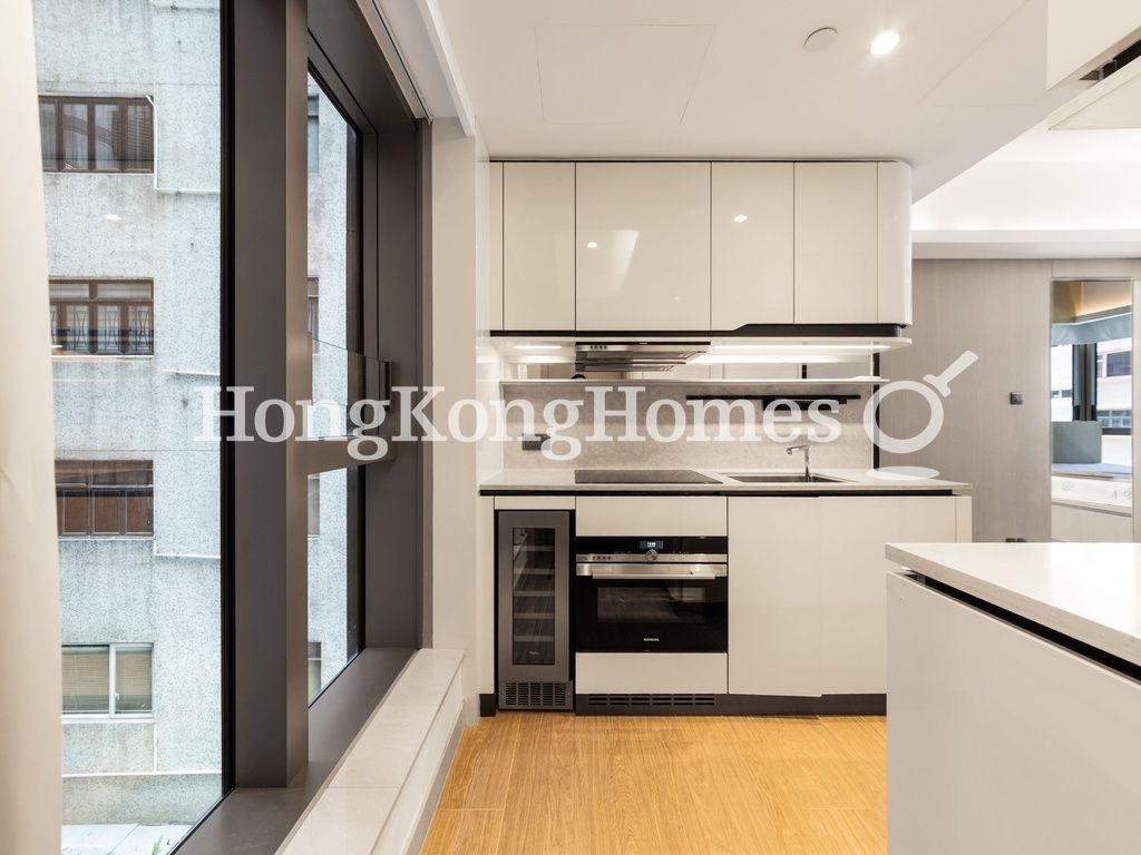 Kitchen — TownPlace SOHO, Mid-levels West