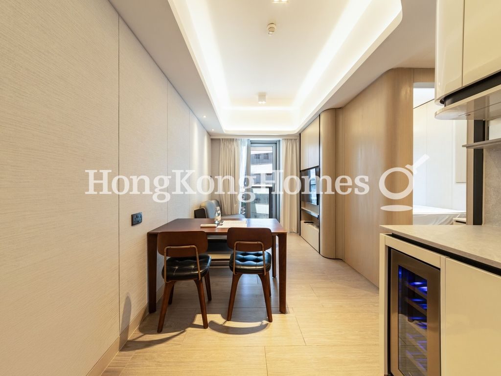 Living and Dining Room — TownPlace SOHO, Mid-levels West