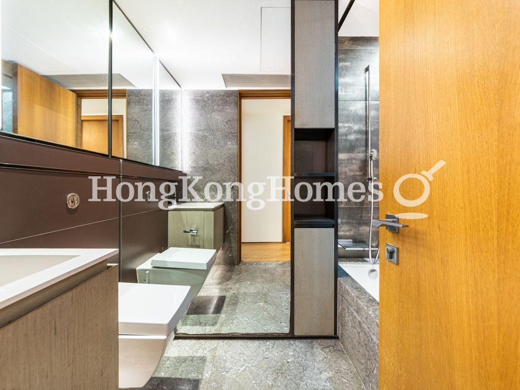 Guest Bathroom — Alassio, Mid-levels West