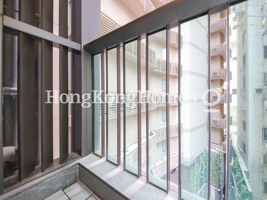 Balcony off Guest Bathroom — 本舍，西半山