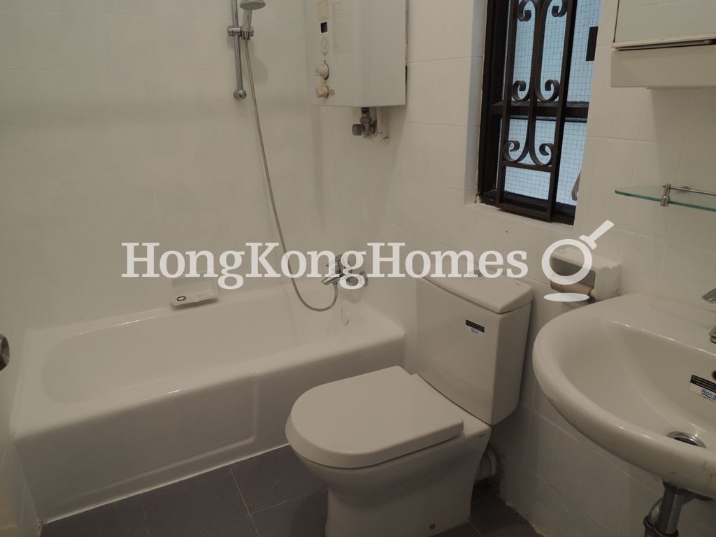 Master Bathroom — 基苑，西半山