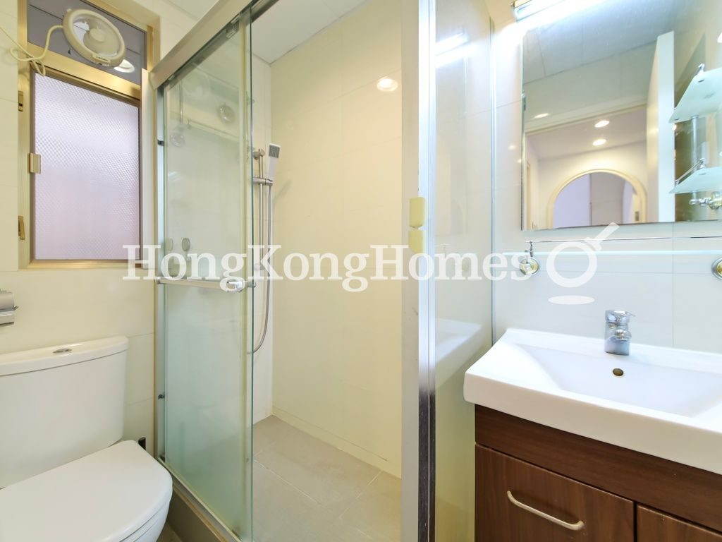 Guest Bathroom — Elegant Court, Happy Valley
